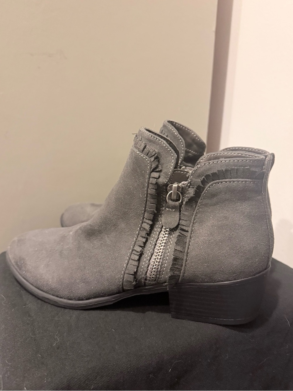 MIA Gray Suede Fringe Ankle Booties with Side Zipper